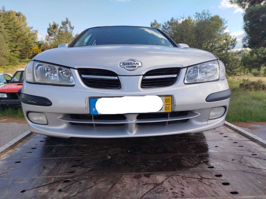 Para peças Nissan Almera 1.5I ano 2001