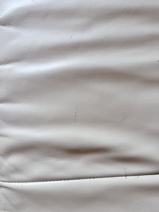 Beżowy skórzany narożnik Etap Sofa