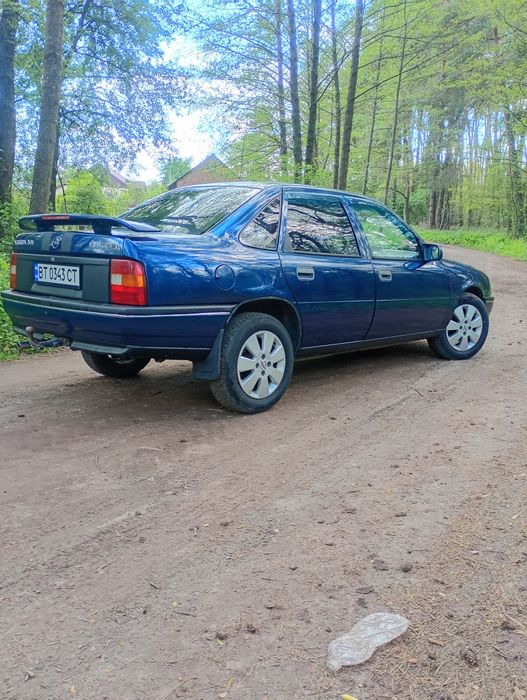 Продам Опель Вектра А 1991