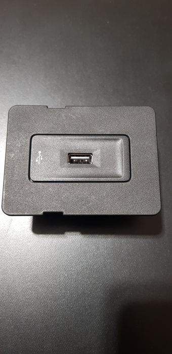 USB-порт(Media Hub) для Porsche,Volkswagen