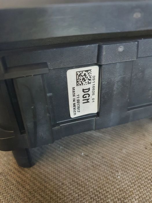 CAIXA FUSIVEIS OPEL INSIGNIA B / 39116626_01