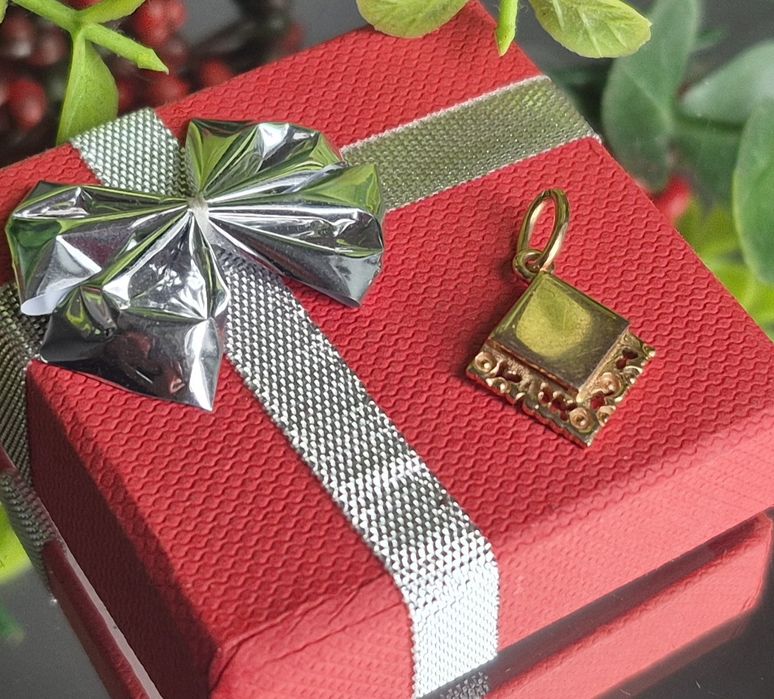 Piękna złota zawieszka 14K ażurowa 583/585