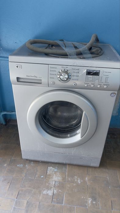 Продам пральну машину LG Direct Drive, 5 кг