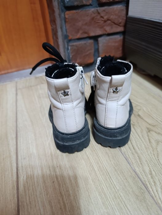 Trzewiki dla dziewczynki