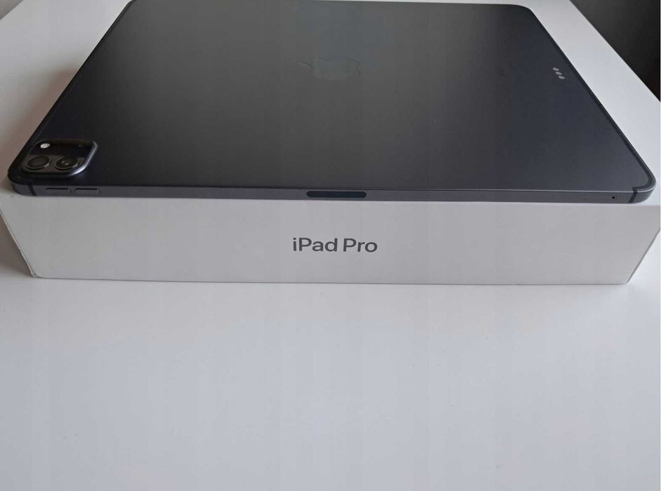 Tablet Apple iPad Pro STAN IDEALNY! GWARANCJA! 12,9" 5th Gen 8 GB / 128 GB szary