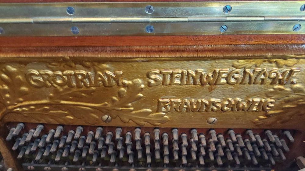 Pianino Grotrian Steinweg
