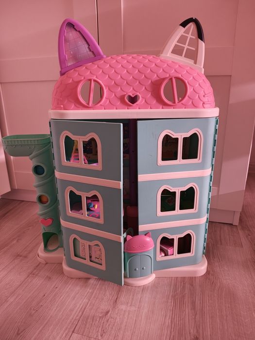 Sprzedam Dom koci gabi