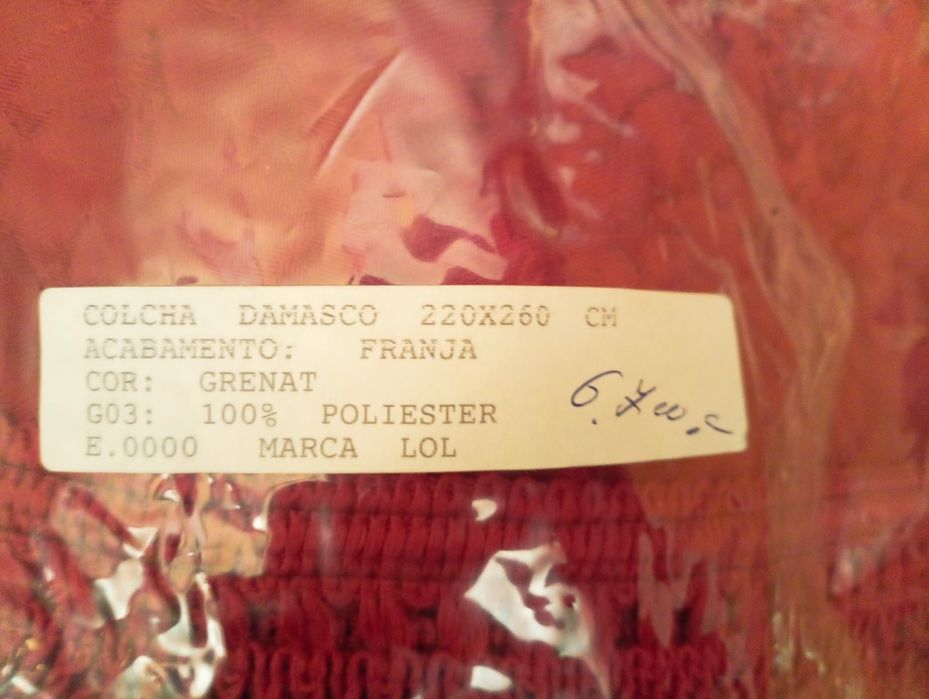 Colcha com franja Bordeaux