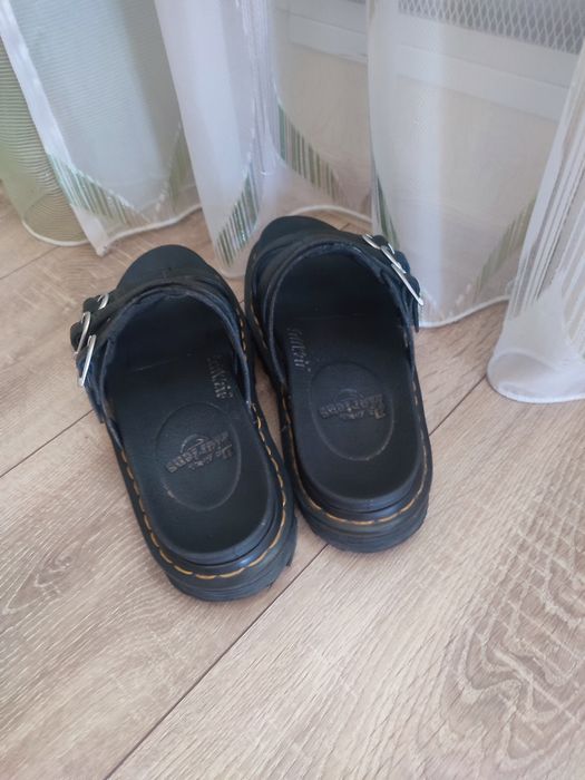 Шльопанці, босоніжки Dr. Martens ,розмір 39/40