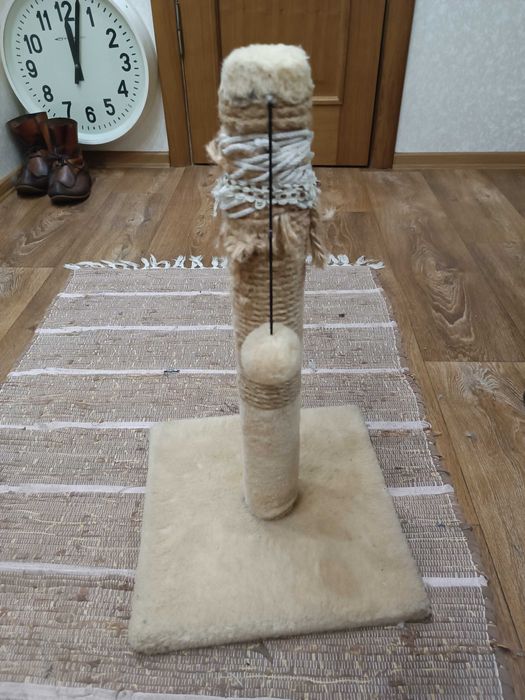 Когтеточка для котов , требуется ремонт.