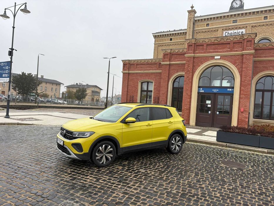 Wynajem Volkswagen T-Cross 2025 Wypożyczalnia na doby, wynajmij auto