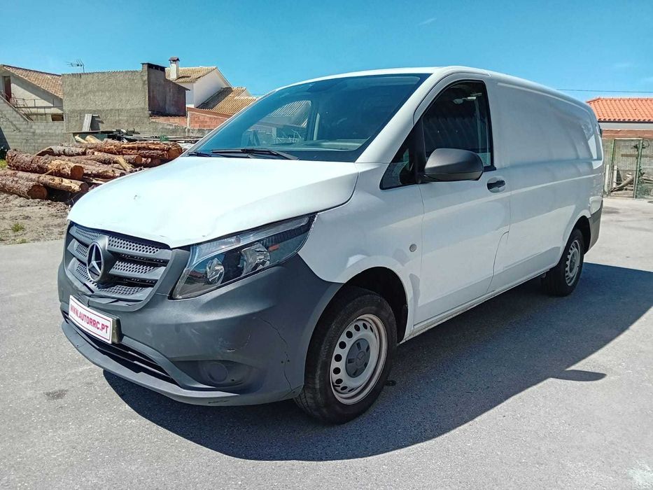 Mercedes Vito 110 CDI 3 L c/iva - Nacional ( pequeno sinistro )