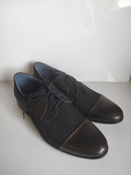Sprzedam buty męskie r42