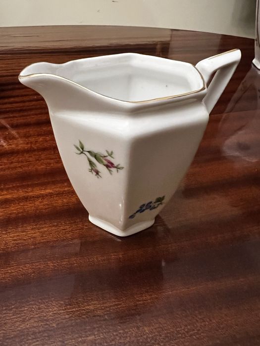 Servico de chá Vista Alegre, anos 60, completo e numerado