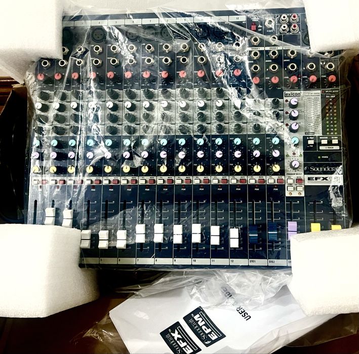 Mesa de mistura SOUNDCRAFT