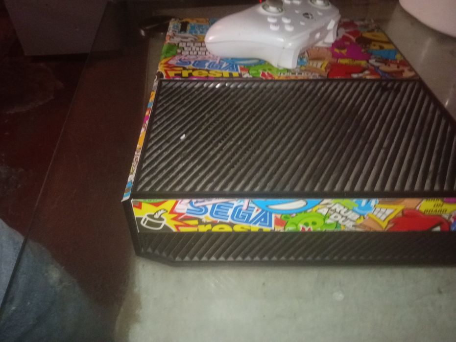 Xbox One modelo 1540.