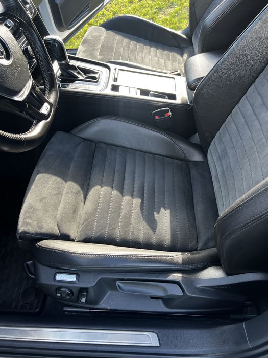Volkswagen Passat 2.0 TDI  R-line