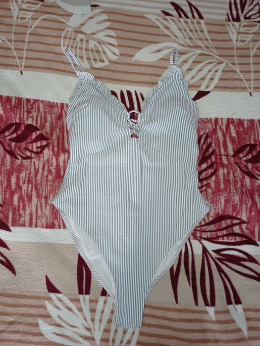 Купальник жіночий