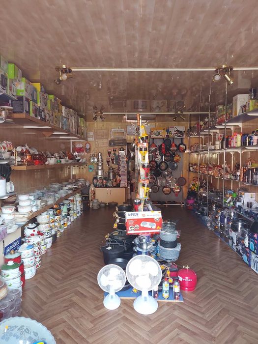 Продам магази 38 кв м
