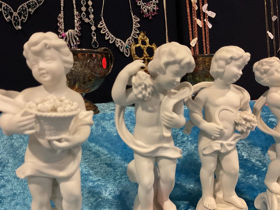 Vista alegre 4 estações em biscui 19 cm