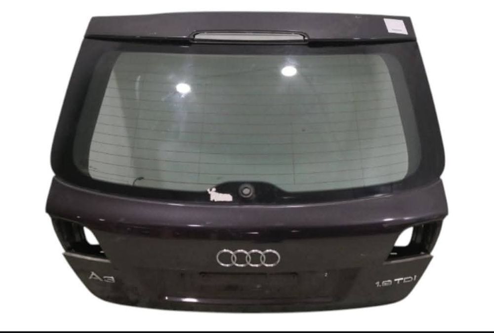 Mala / Bagageira - Audi A3 8P 8PA Sportback