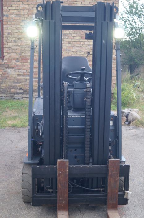 TOYOTA 7FBE18 | 1,8 т | Триплекс | Side Shift | Гарантія