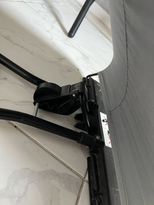 Шезлонг дитячий