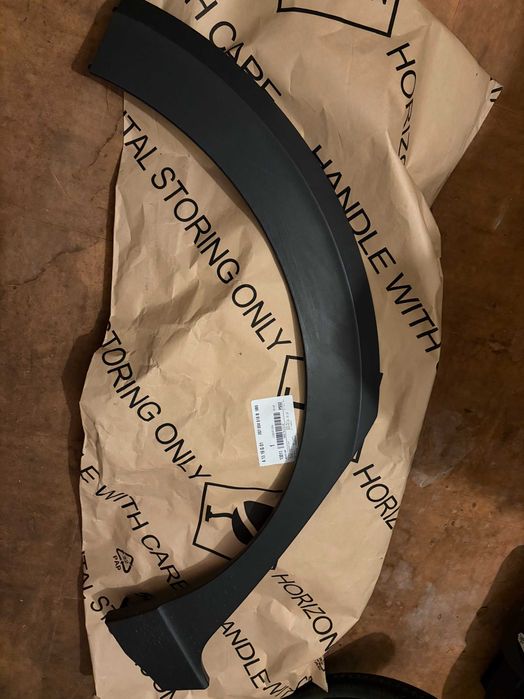 VW Taigo – Cobertura de Guarda-Lamas Traseiro Direito Original
