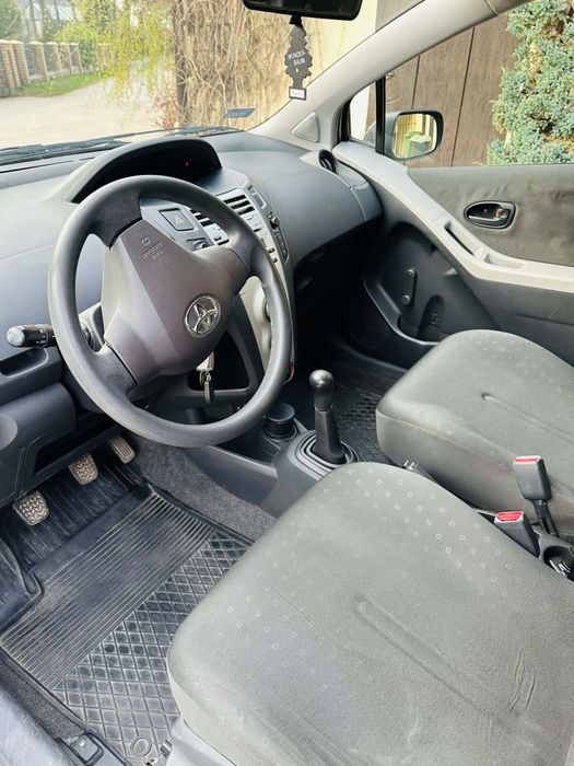 Toyota yaris 1.0