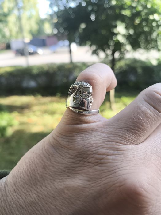 Srebrny stary artystyczny pierścionek twarz ,vintage