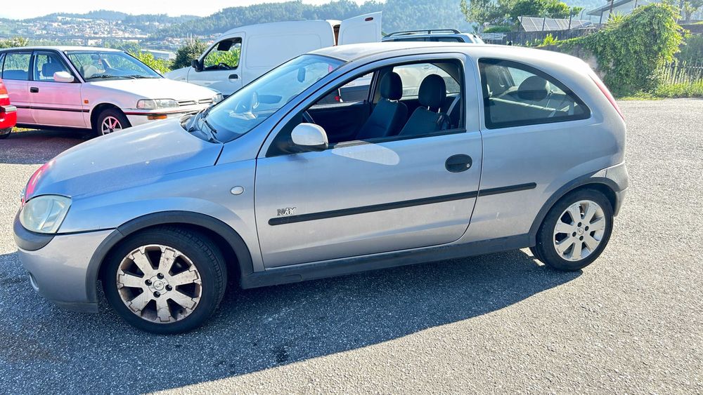 Opel Corsa C 1.2 Só Para Peças Ref. Z12XE
