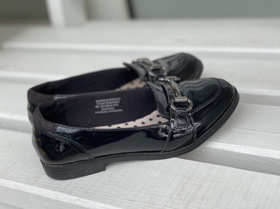 Туфельки лак