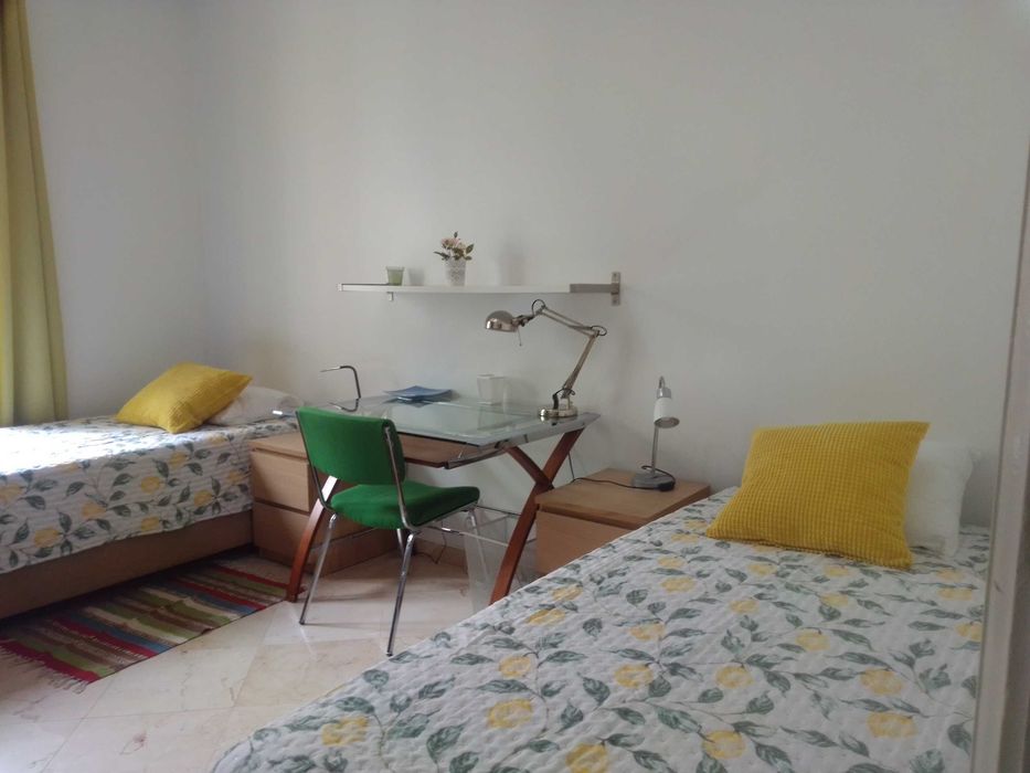 Quarto duplo 2 estudantes ISA ISEG Fac Arquitetura Veterinária ISCSP