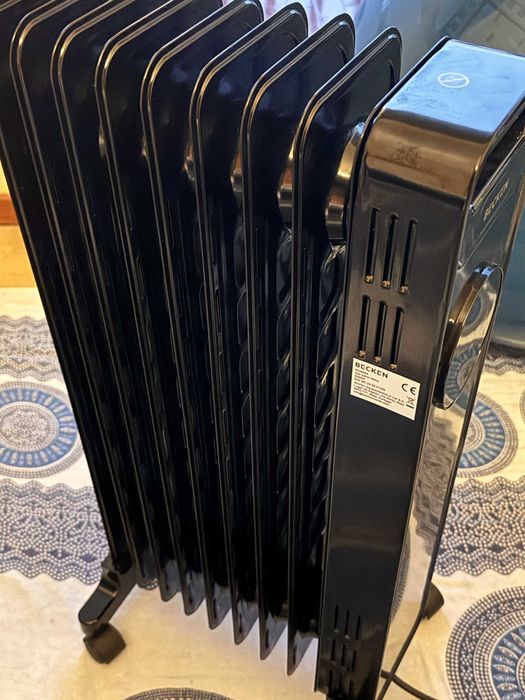 Aquecedor a Óleo BECKEN 2000W — Como Novo — 60€ (Roma-Areeiro)