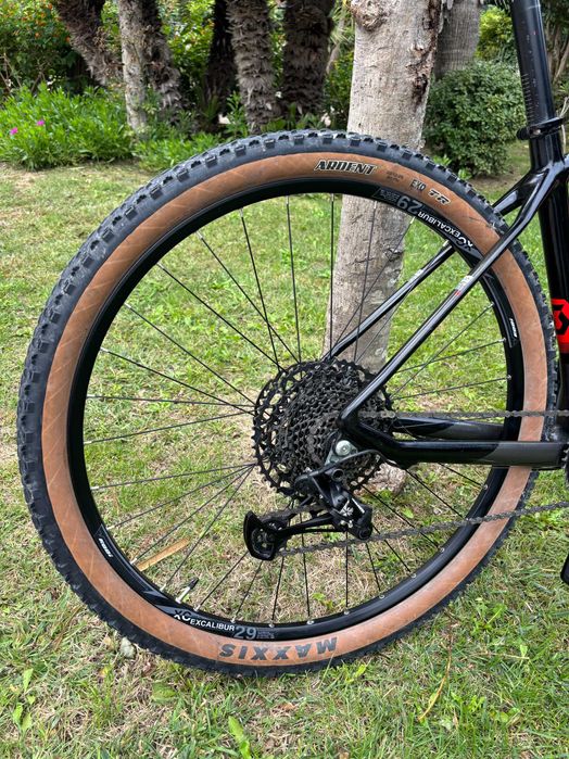 Bicicleta BTT Scott Scale 2014 29er L - 910 Carbono