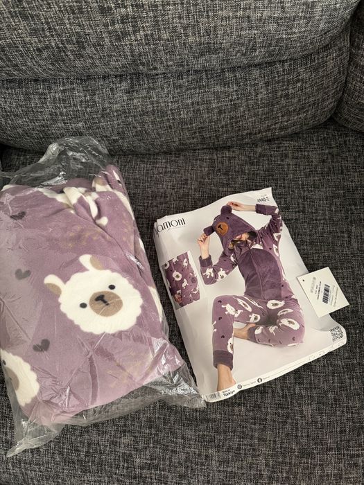 Піжама або домашній одяг кігурумі жіночий (новий)