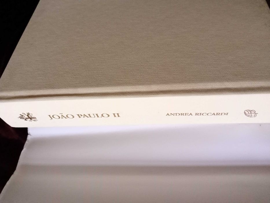 Livro "João Paulo II, a Biografia", Andrea Riccardi, capa dura