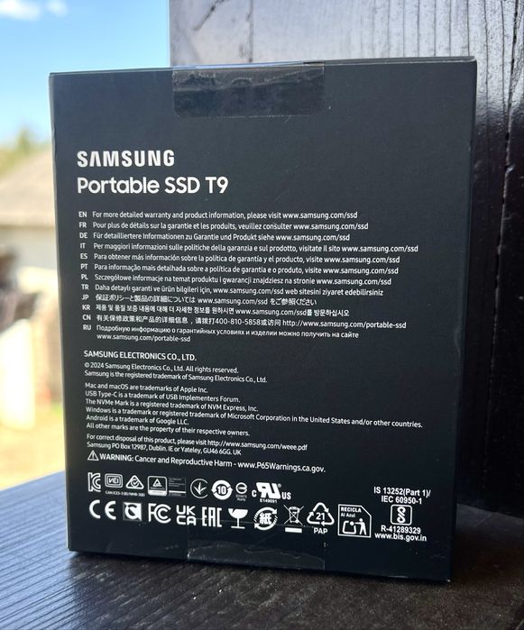 Накопичувач зовнішній SSD 4TB Samsung T9 Black