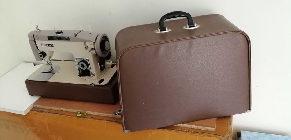 Maszyna do szycia łucznik 438 predom