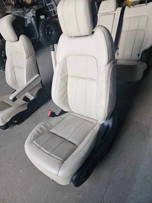Komplet foteli od Range Rover Sport L494 19r Wentylowane i podgrzewane