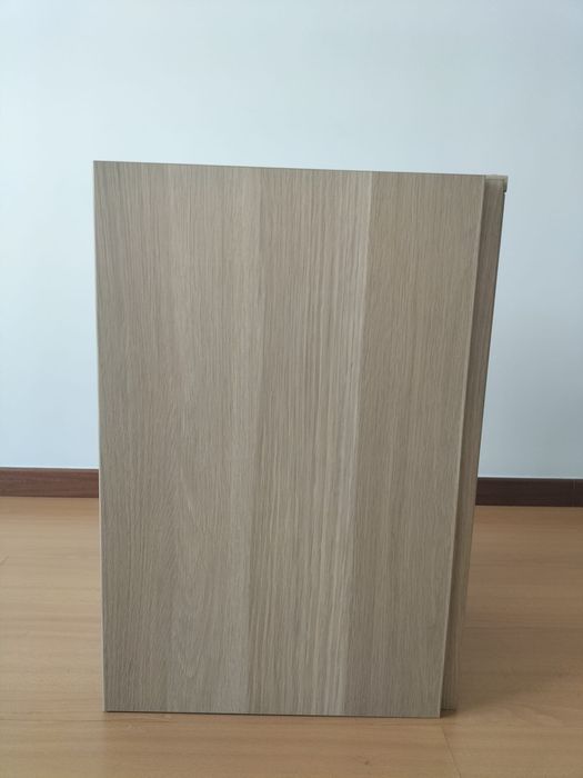 Armário de casa de banho IKEA em excelente condições