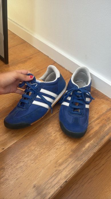 tenis azuis adidas
