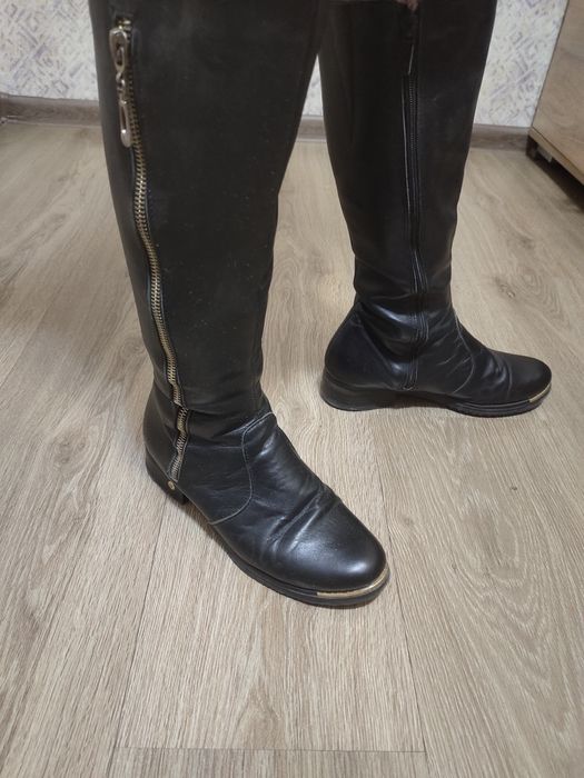 Сапоги осенние 36 р кожа