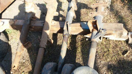 домкрат подъема полуприцепа упорная лапа