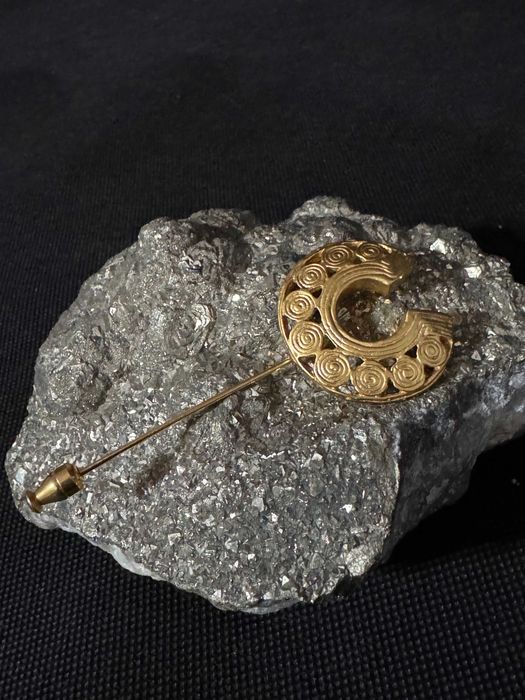 Alfinete de joalharia - 24 K - Ouro amarelo