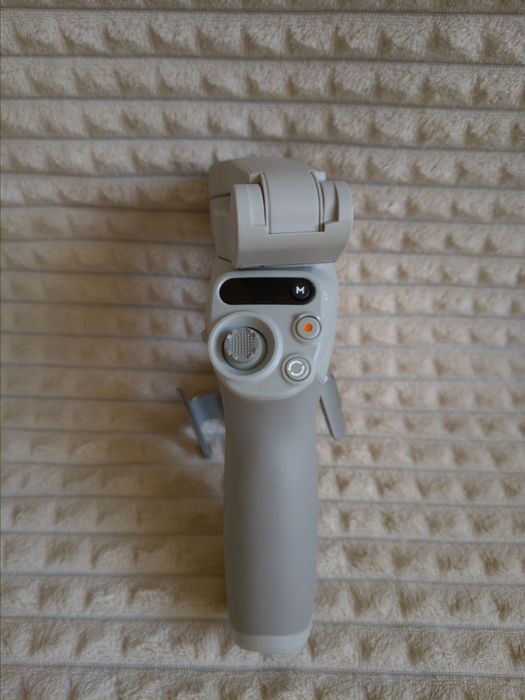Стабілізатор для смартфона DJI Osmo Mobile SE