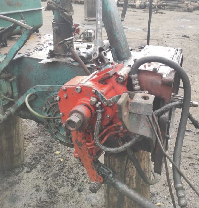 Гідропідсилювач керма гидроусилитель руля ГУР ГПК трактора ЮМЗ-6