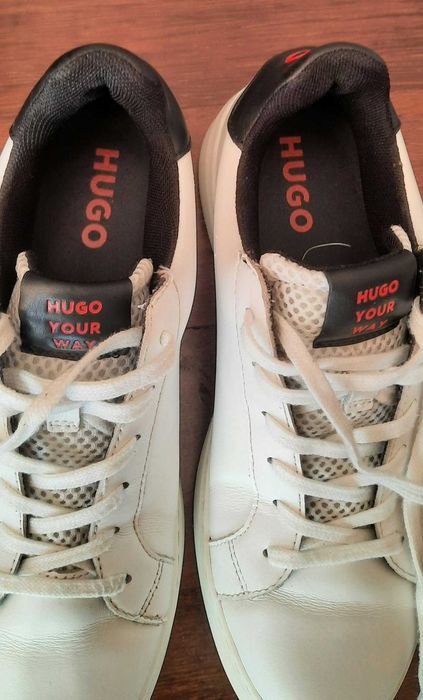Ténis Hugo de menino  em 36 como novos
