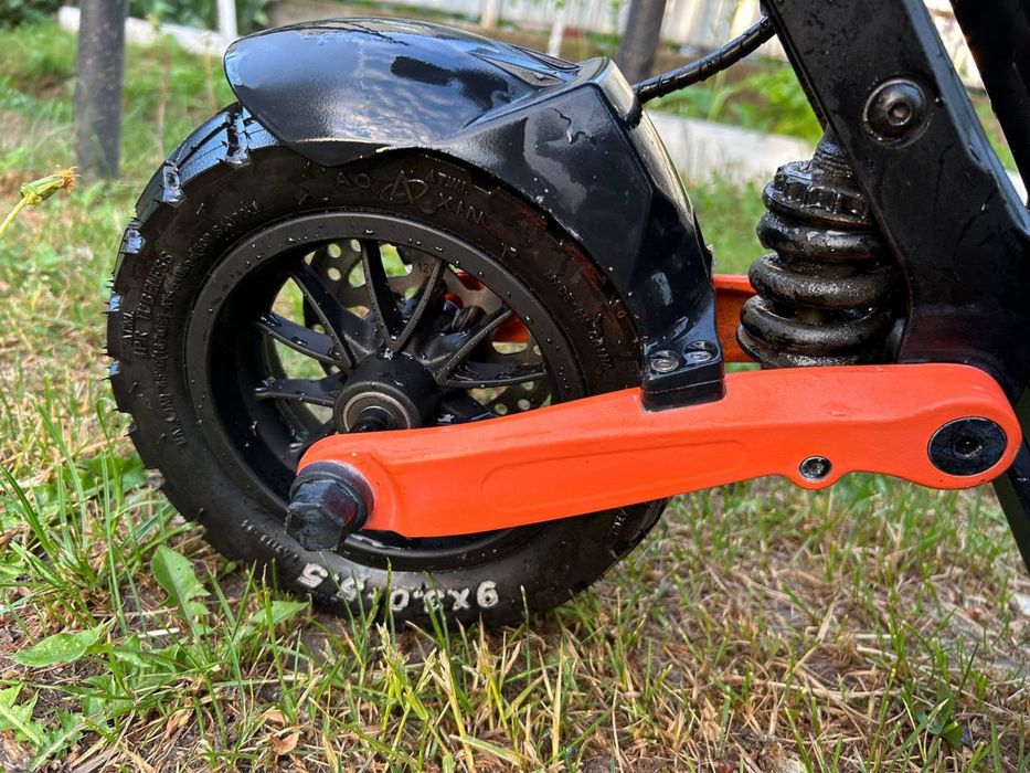 Продам електросамокат kukirin g2 pro