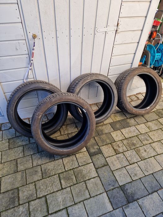 Opony letnie Vredestein Ultrac Satin 245/40 R18